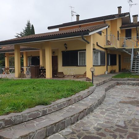 Casa Vacanze Alice E Arianna Cairo Montenotte Eksteriør bilde