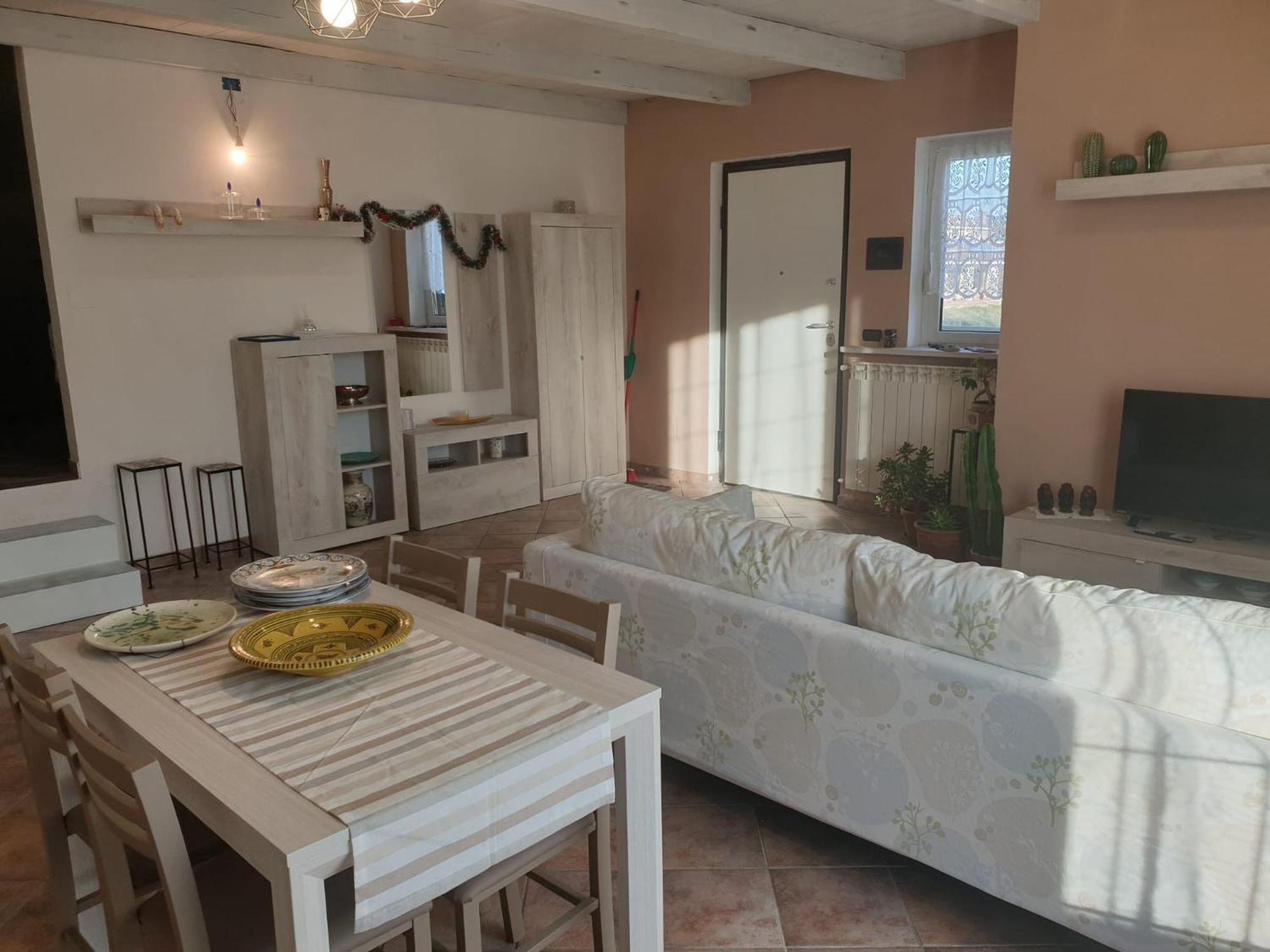 Casa Vacanze Alice E Arianna Cairo Montenotte Eksteriør bilde
